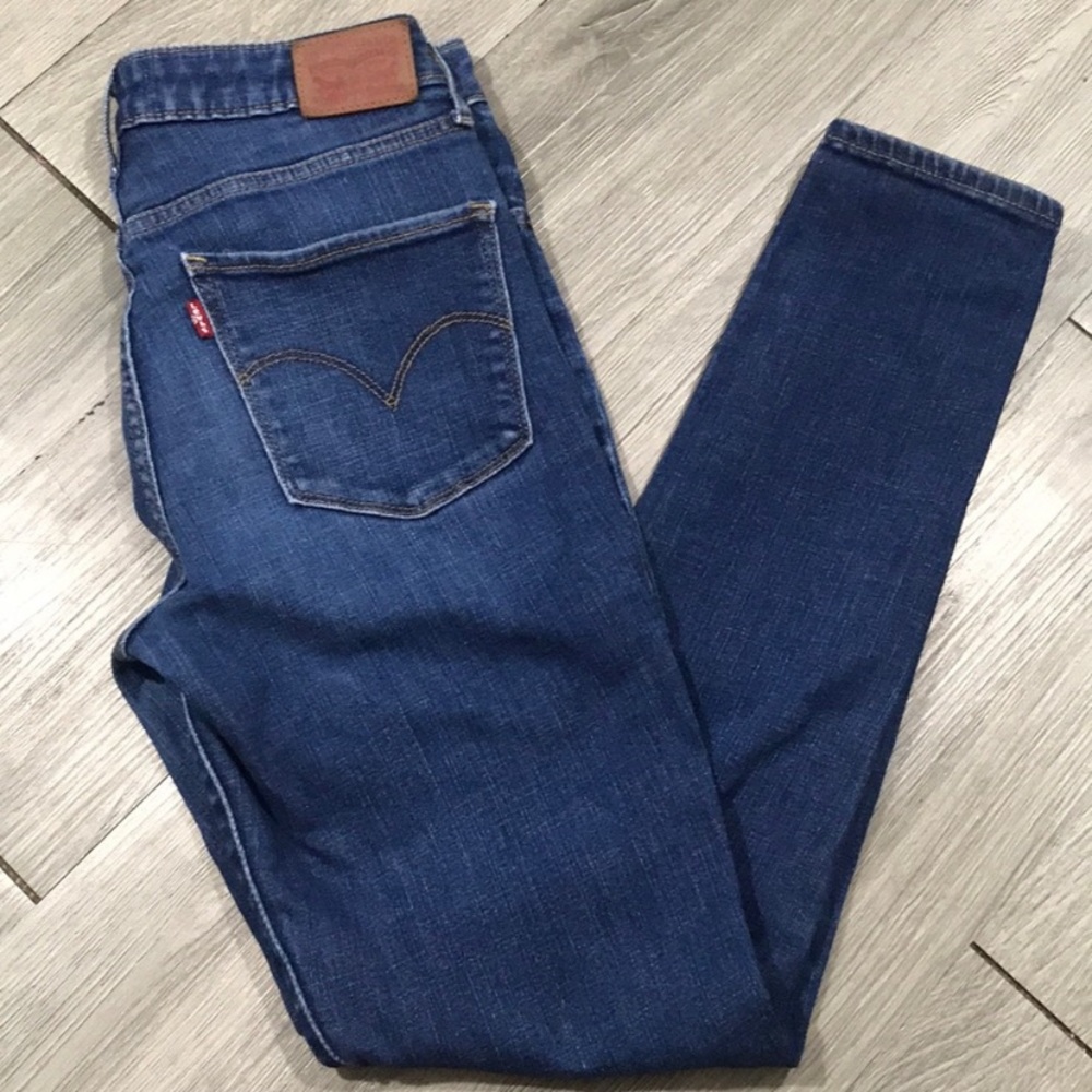 Anthropologie Levi's 721 High-Rise Skinny Jeans